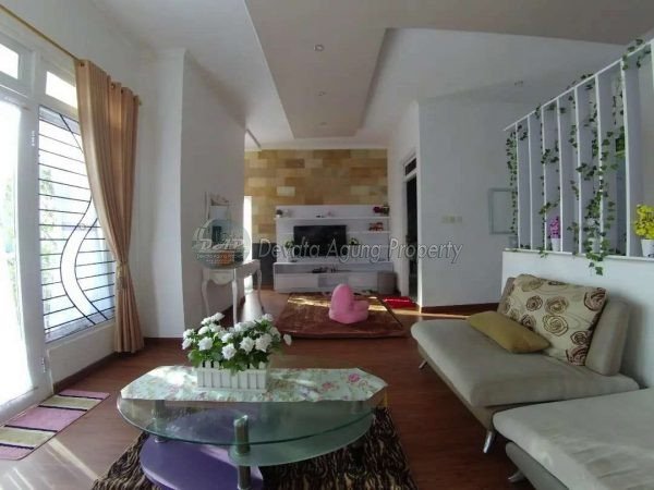 Modern minimalist house for sale in Kertadalem, Sidekarya, Denpasar selatan IDR. 1.700.000.000