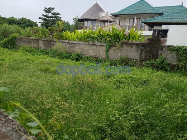 650 sqm land for sale in Canggu with 300 meters distance to the beach