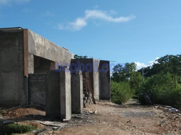 1200 sqm and 3000 sqm land in Pecatu with ocean view and villa surrounding