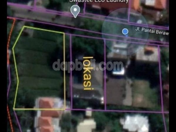 783 sqm land in the main road with old villa building in Canggu