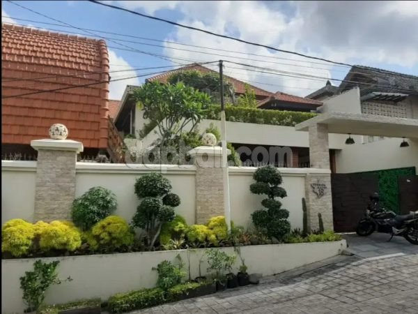 Luxury house for sale in Denpasar