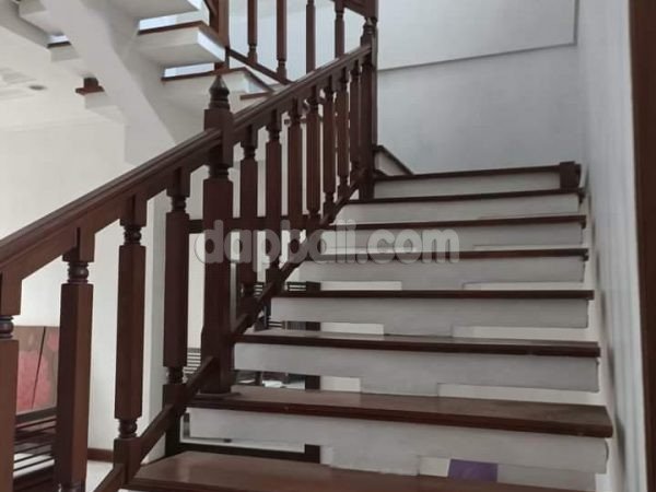 Semi villa house located in a safe and comfortable area of Denpasar city