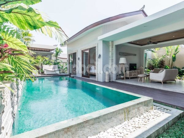 LUXURY PRIVATE VILLA IN UBUD WITH A LAID - BACK SPIRIT