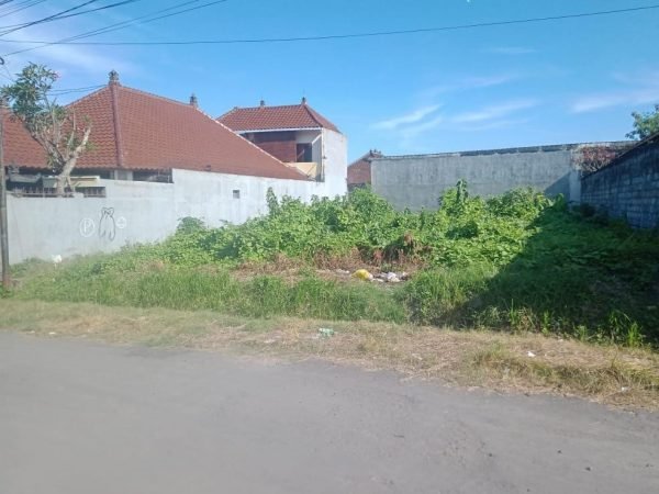 400 sqm vacant land with quiet neighborhood in the Denpasar Barat