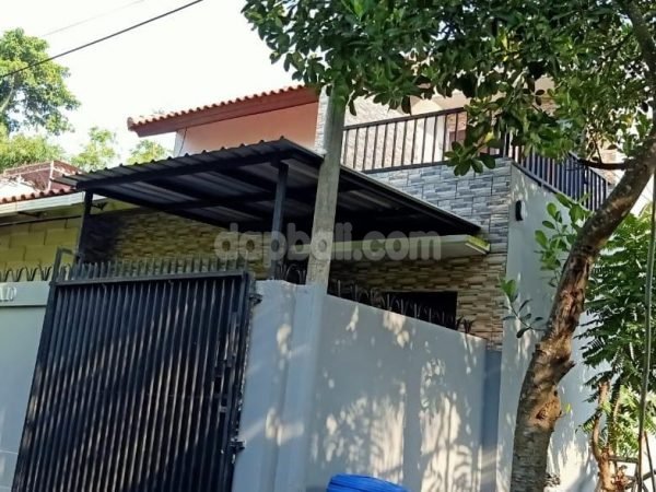 Semi villa house in Padang Sambian, Denpasar Barat