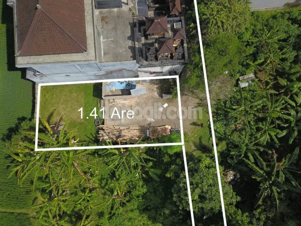 Small plot of land ( 140 sqm ) for sale in Singakerta, Ubud