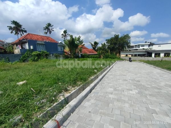 20451 - A premium land ( 350 sqm ) in one of the most famous place in Bali for freehold sale