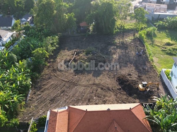 Premium 2600 sqm land for lease Located only 200 meters from main road raya Canggu - Tanah lot