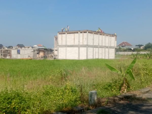 22781 - 350 sqm delightful land in Batu Bolong area, Canggu