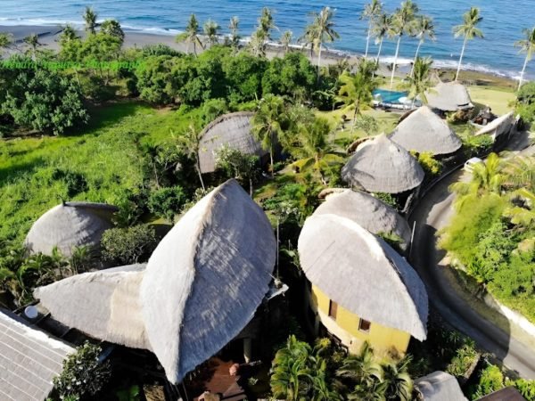 29188-Fantastic beachfront villa for sale in Mengening beach, Cemagi, Bali