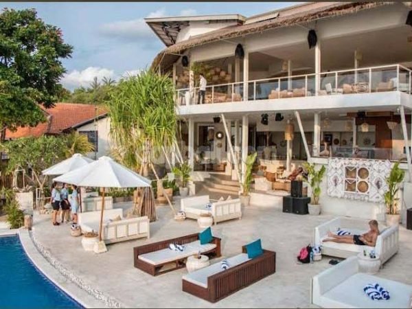 34288-Fantastic beach club for sale in an extraordinary location at Balangan beach, Jimbaran, Bali