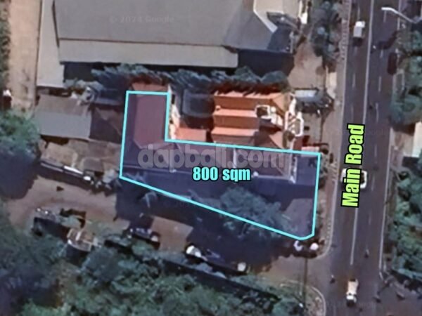 36655 - 800 sqm land with fine commercial building is standing on for sale in the main road of Bulu Indah, Denpasar, Bali