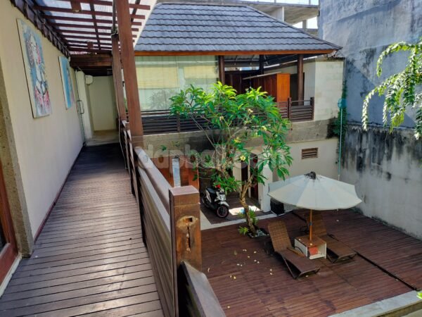 36961 - 3-BR Balinese Contemporary style villa for sale in a prime tourist hotspots of Petitenget