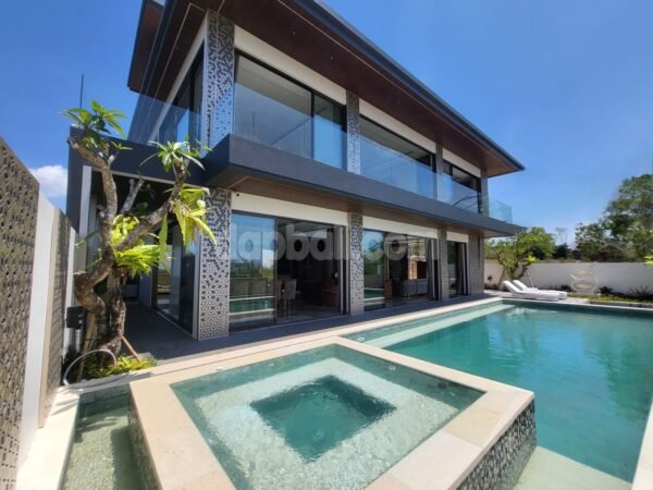 37007 - Brand New Luxury Villa with Spectacular Ocean and City Views for sale in Pecatu