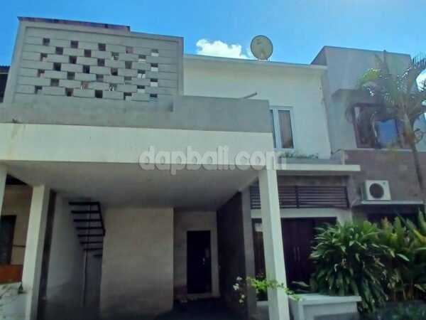 37806 - Contemporary Luxury Villa For Sale in Kerobokan, Seminyak, Bali