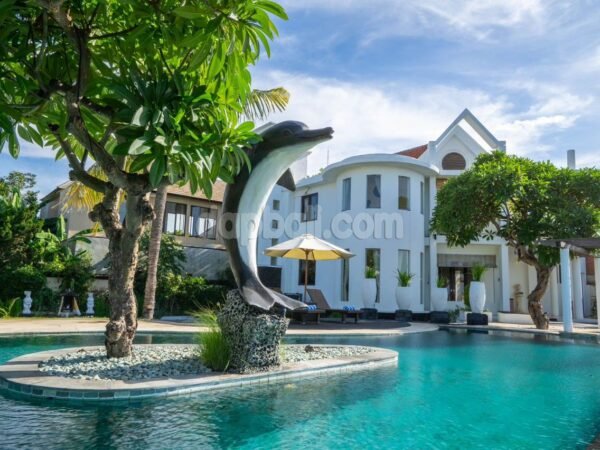 37882 - Stunning beachfront hotel for sale in Lovina, Singaraja, Bali