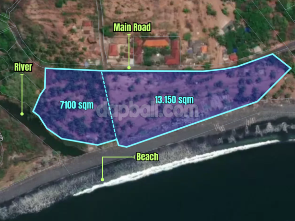 37513 - A huge Cliff/Beachfront land of 20250 sqm for sale in Seraya Barat