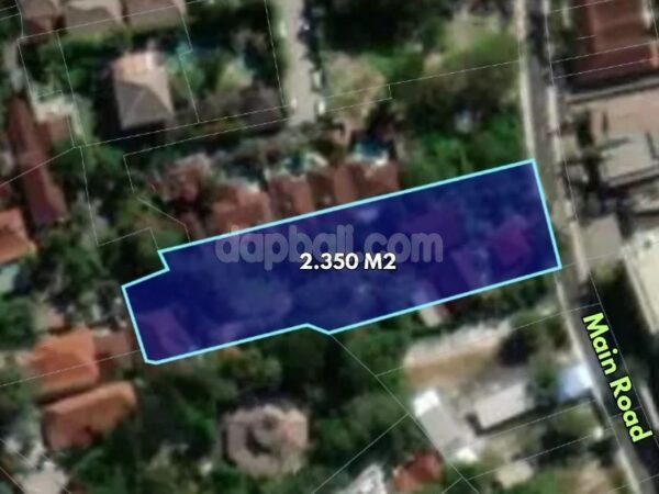 39034 - Commercial roadside land 2350 sqm with 3 unit aesthetic villa for sale in the heart of Seminyak, Bali