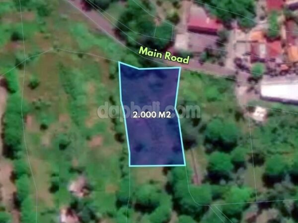 38591 - 2000 sqm land offers both backdrops of beachside & main roadside for sale in Datah, Karangasem