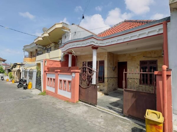 47782 - A Charming House for Sale in Monang-Maning, West Denpasar, Bali
