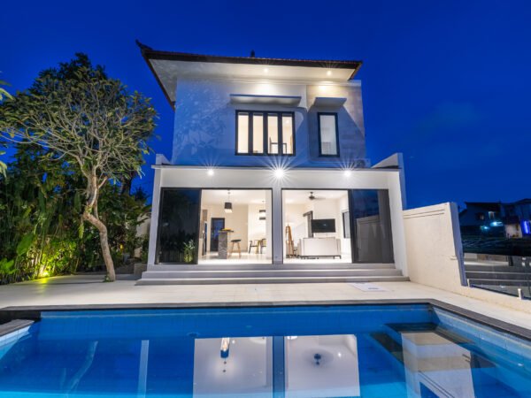 49303 - Elegant 3-Bedroom Villa with Rice Field Views Near Canggu – Tumbak Bayuh, Bali