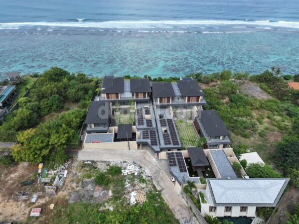 49463 -  Ultra Luxury Cliff Front Villa for Sale near Pandawa Beach – Bali