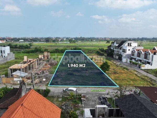 51511 - 1,940 sqm Prime Freehold Land for Sale in Nyanyi – Close to Nyanyi Beach