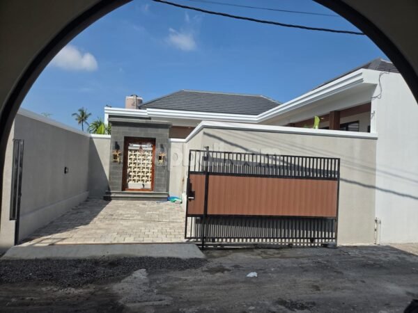 51921 - 2BR Fully Furnished Villa for Lease in Pererenan, Badung with Private Pool