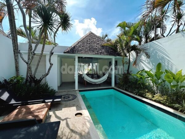 51944 - Hotel & Villa Resort for Sale in Seminyak, Bali with 47 Accommodation Units on 3,500 sqm Freehold Land
