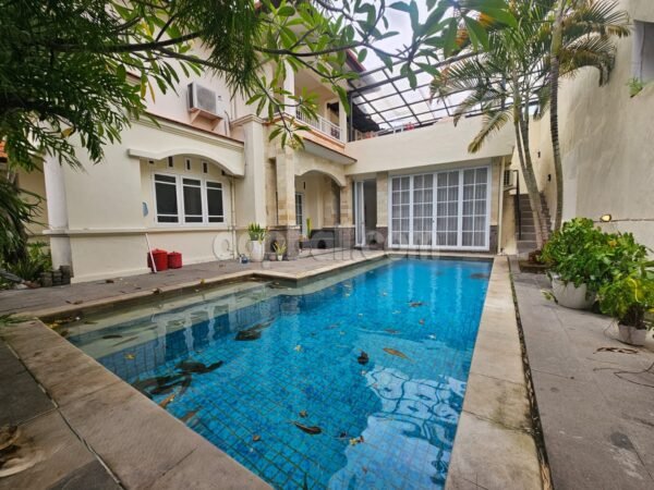 53053 - 4-Bedroom Semi-Villa House for Sale in Semer, Kerobokan
