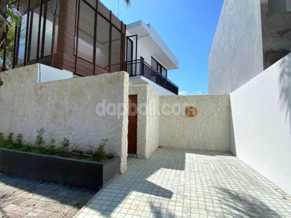 53525 - 2-Bedroom Minimalist Tropical Villa for Sale in Nusa Dua