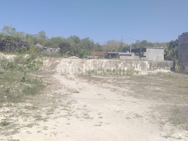 53682 - 600 sqm Land Plot Available for Sale on Pecatu