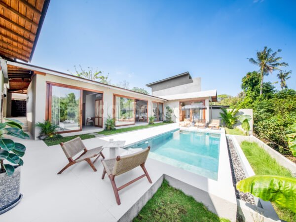54501 - Exclusive 4-Unit Private Villa Estate in Tumbak Bayuh, Canggu