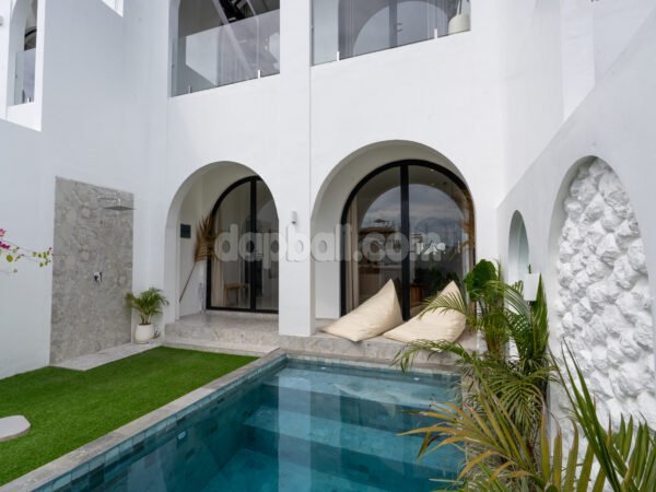 54485 - Modern Tropical Villa Collection with 29-Year Leasehold in North Pererenan