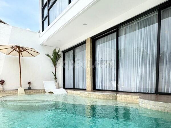 54402 - Luxury 5-Bedroom Freehold Villa in the Heart of Bukit, Ungasan